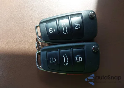 2019 Audi A3 45 Premium z USA, uszkodzony, nr VIN WAUJEGFF6KA094468